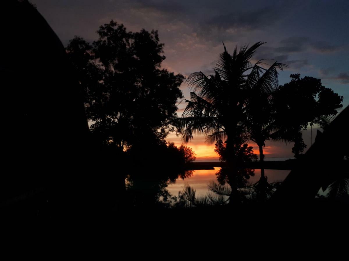 Sea Bridge Ceningan Taman liburan 3*